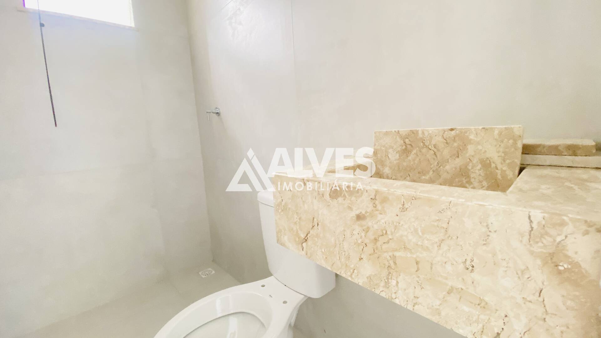 Casa à venda com 3 quartos, 80m² - Foto 13