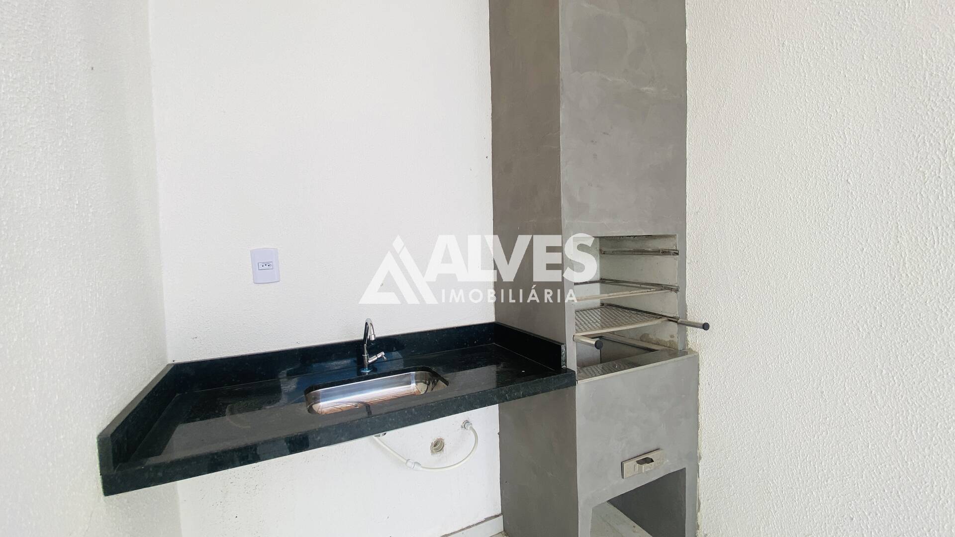 Casa à venda com 3 quartos, 80m² - Foto 21