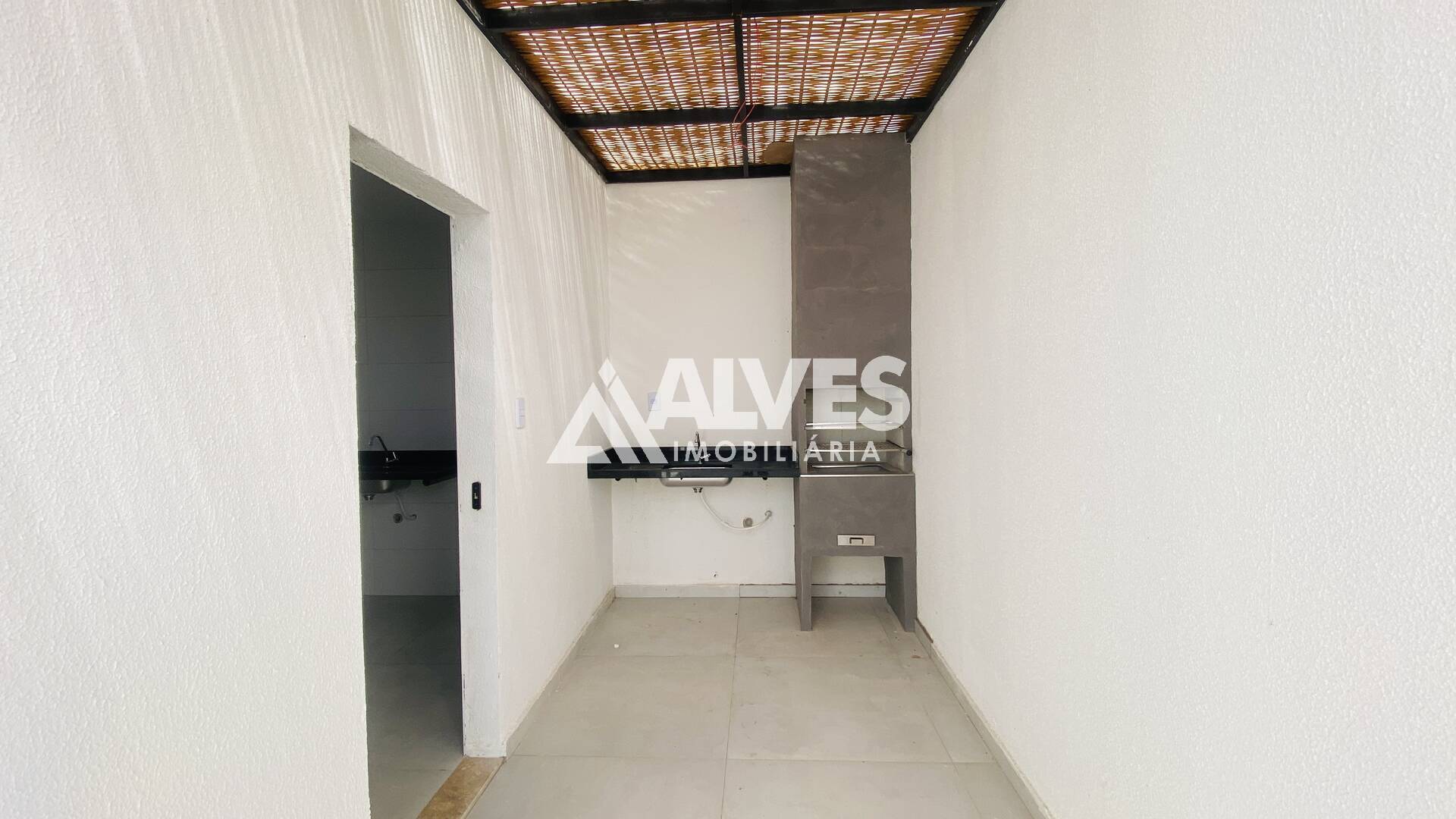 Casa à venda com 3 quartos, 80m² - Foto 22