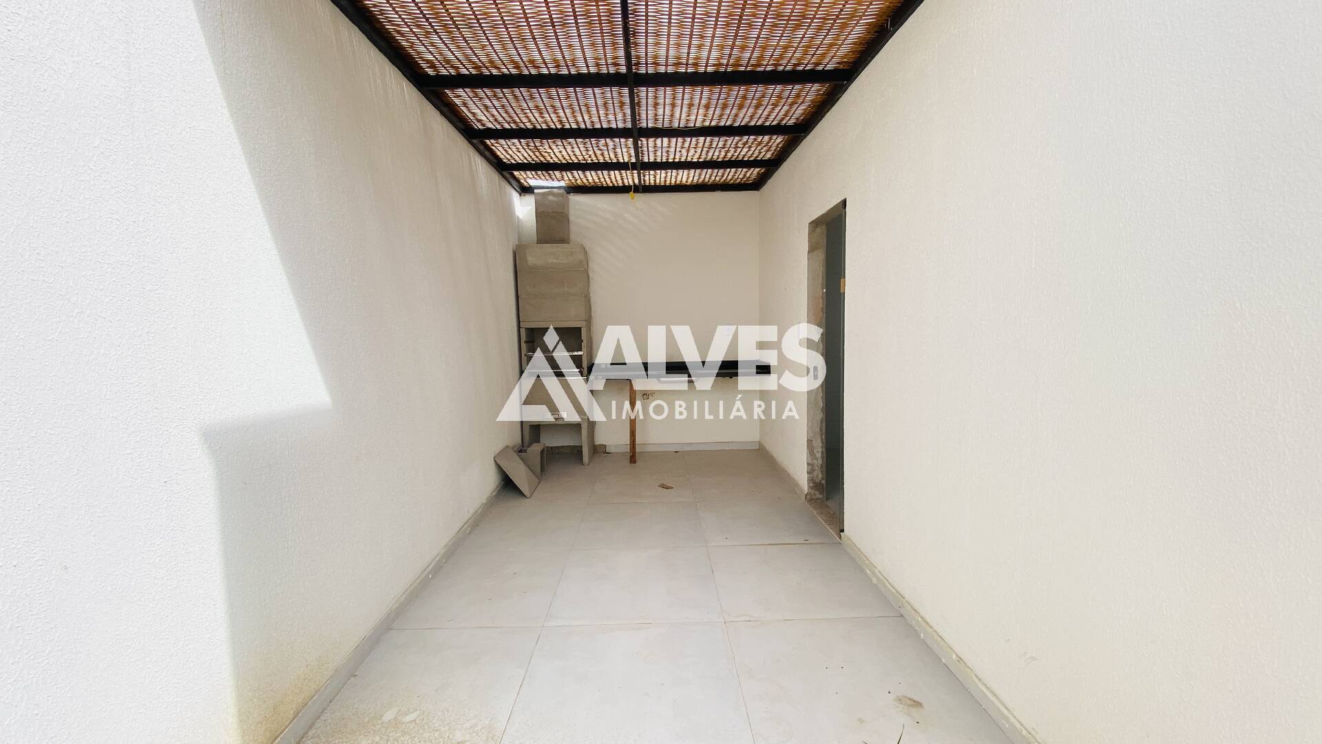 Casa à venda com 3 quartos, 80m² - Foto 23
