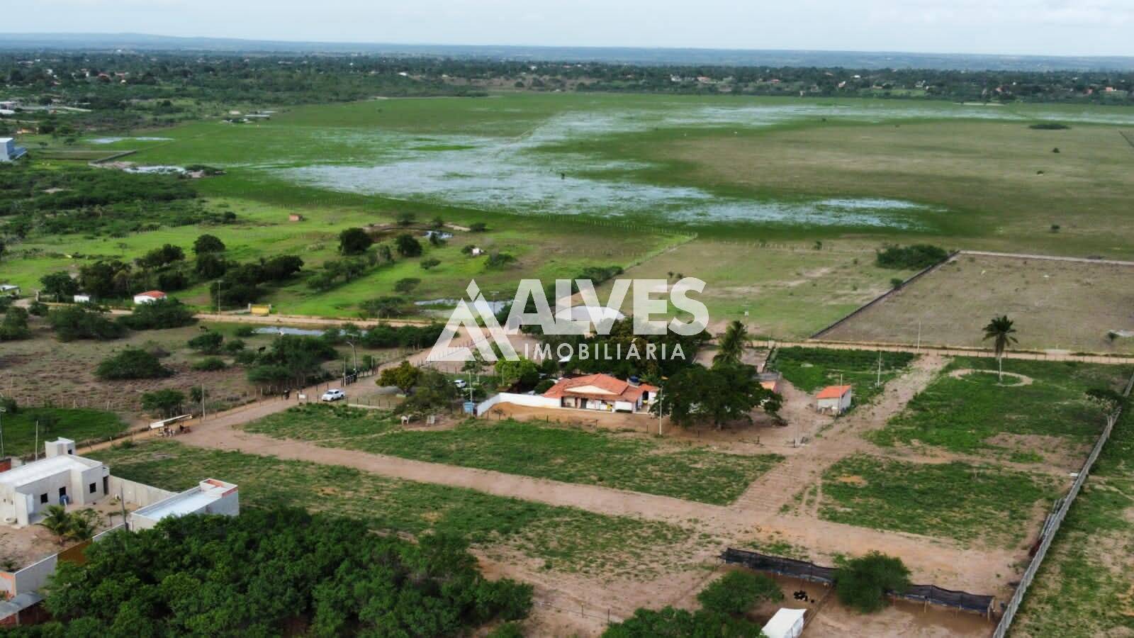 Terreno à venda, 23300m² - Foto 1