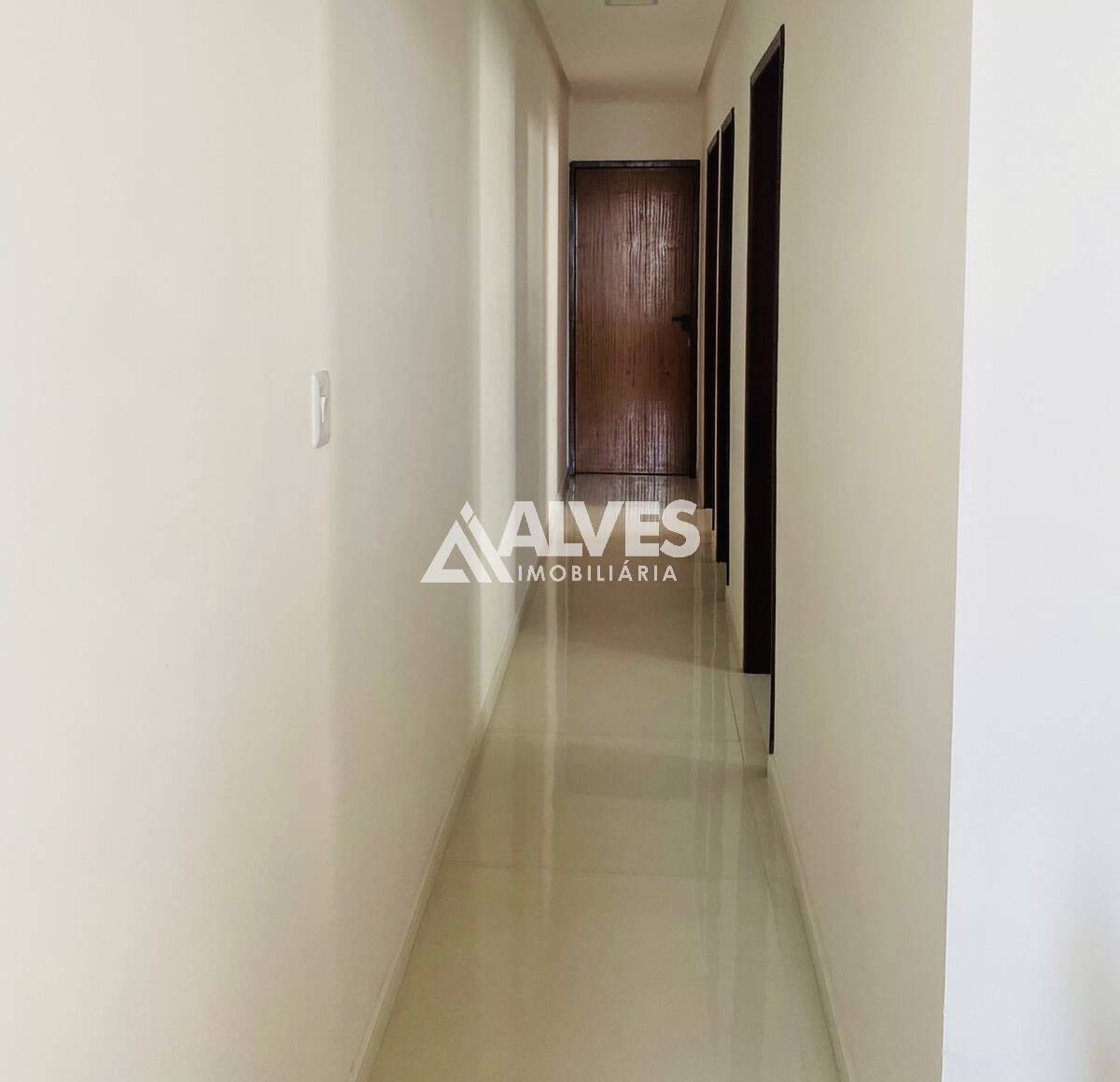 Casa à venda com 3 quartos, 90m² - Foto 6