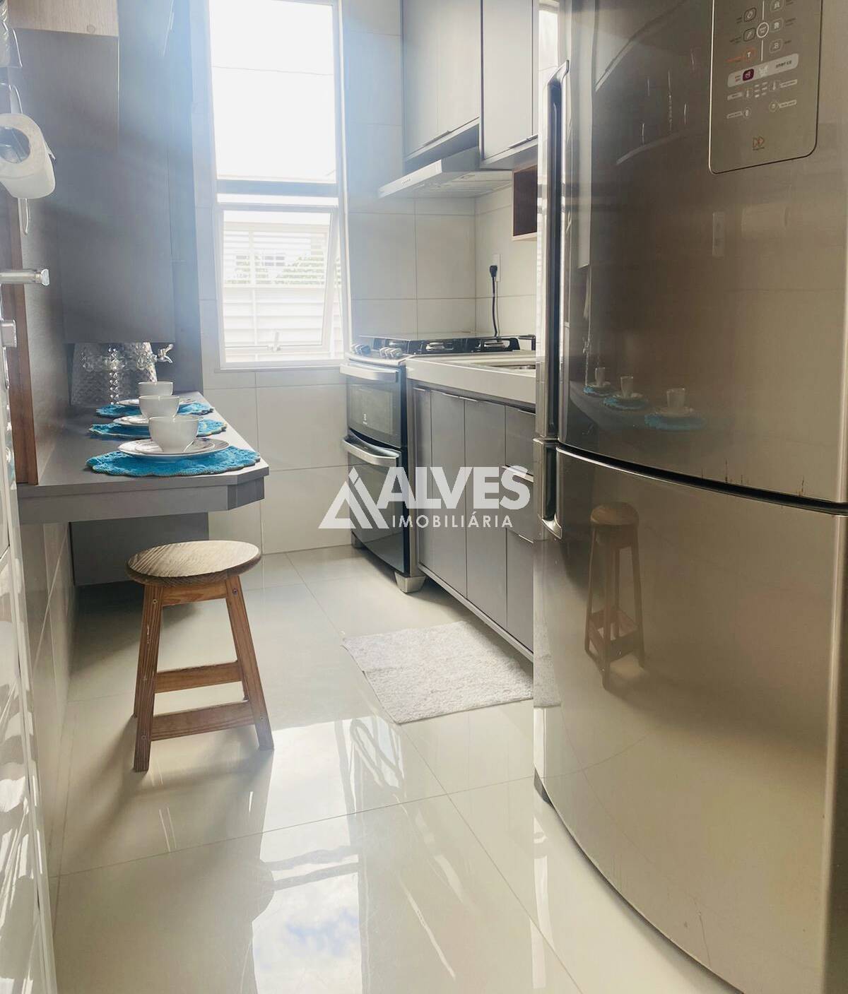 Casa à venda com 3 quartos, 90m² - Foto 5