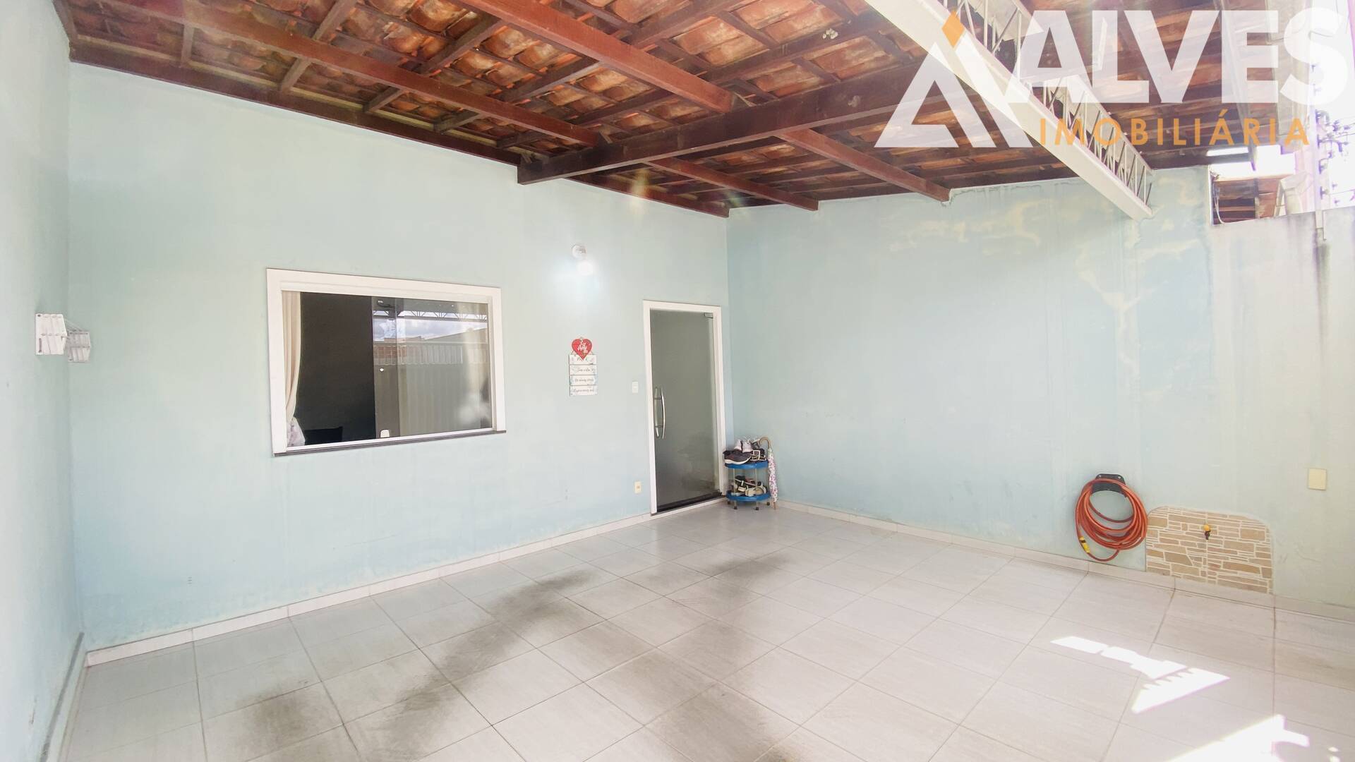 Casa, 2 quartos, 79 m² - Foto 1