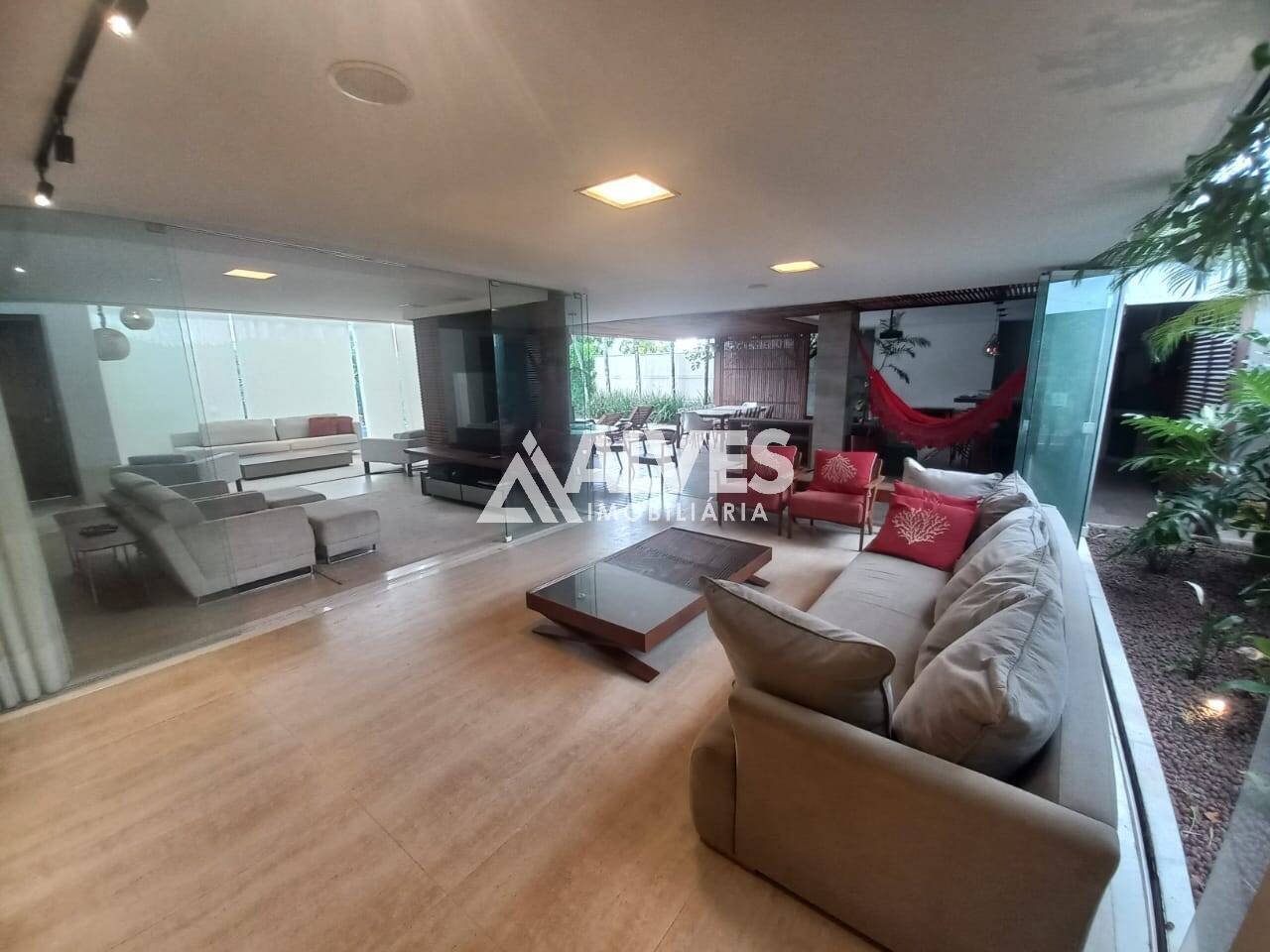 Casa de Condomínio à venda com 4 quartos, 550m² - Foto 30