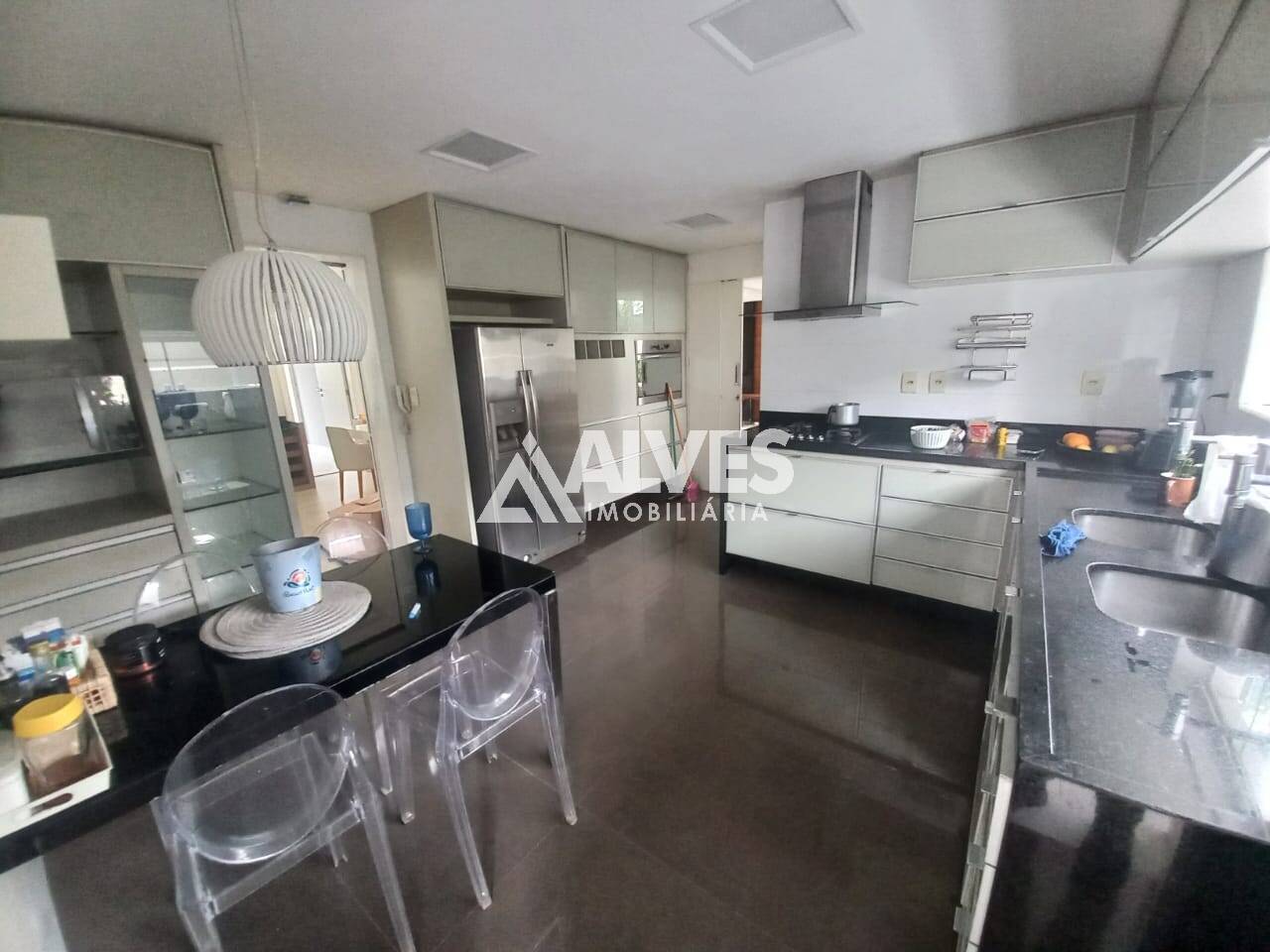 Casa de Condomínio à venda com 4 quartos, 550m² - Foto 20