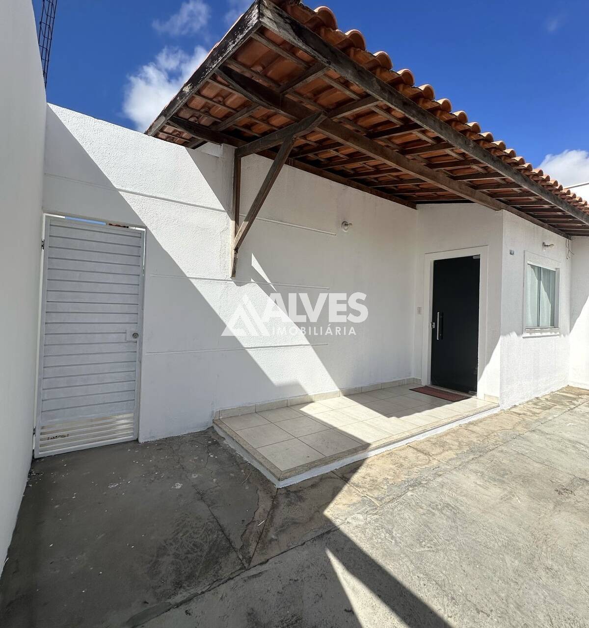 Casa de Condomínio à venda com 3 quartos, 70m² - Foto 2