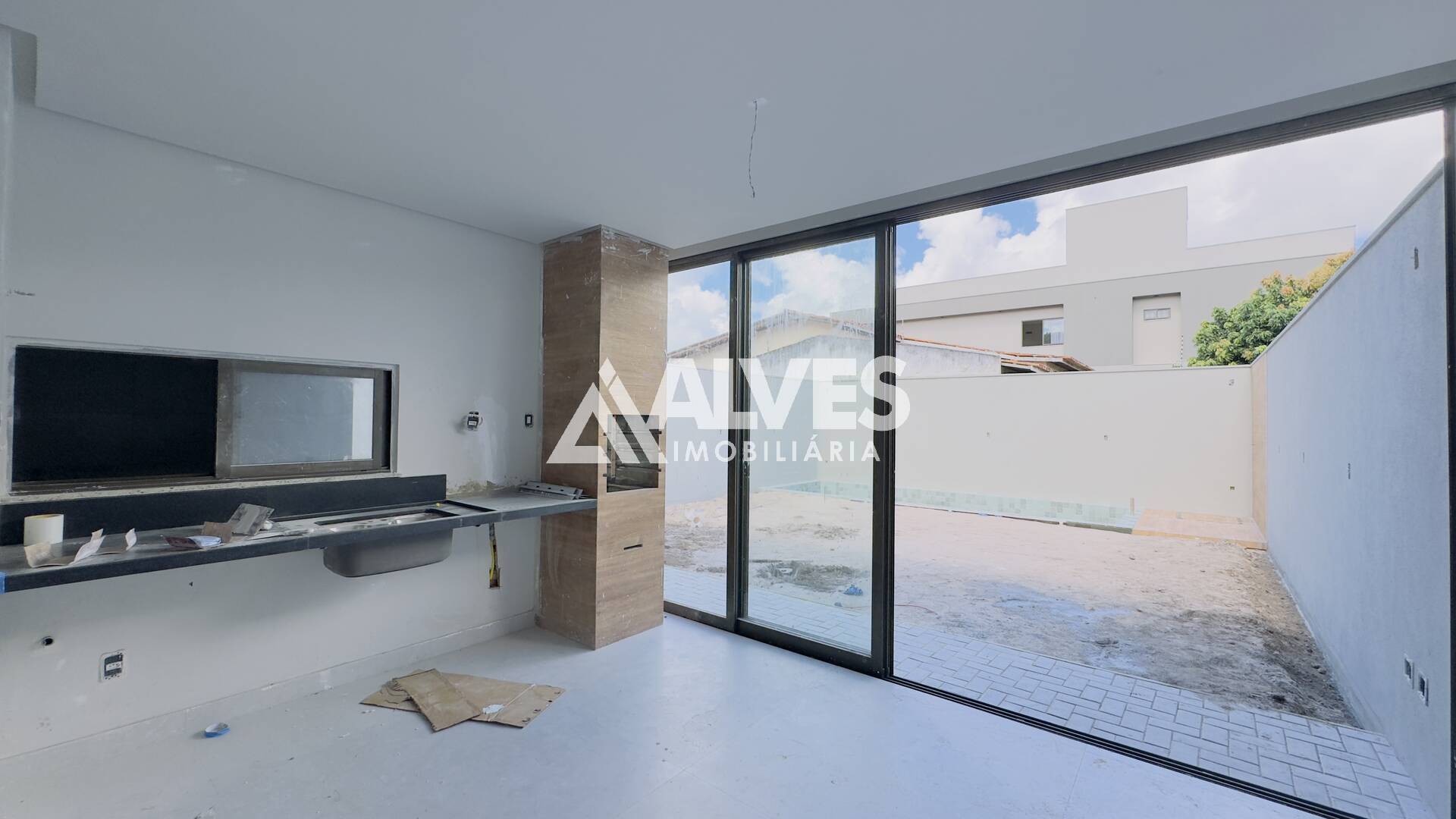 Casa à venda com 4 quartos, 207m² - Foto 5