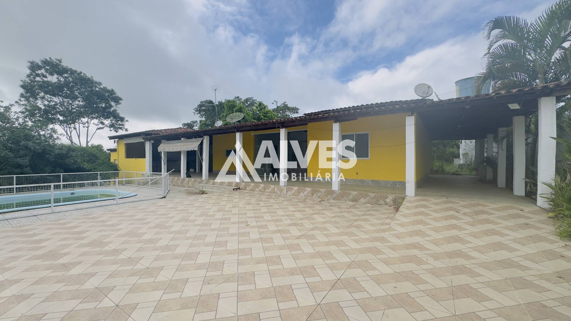 Sítio à venda com 3 quartos, 80000m² - Foto 2