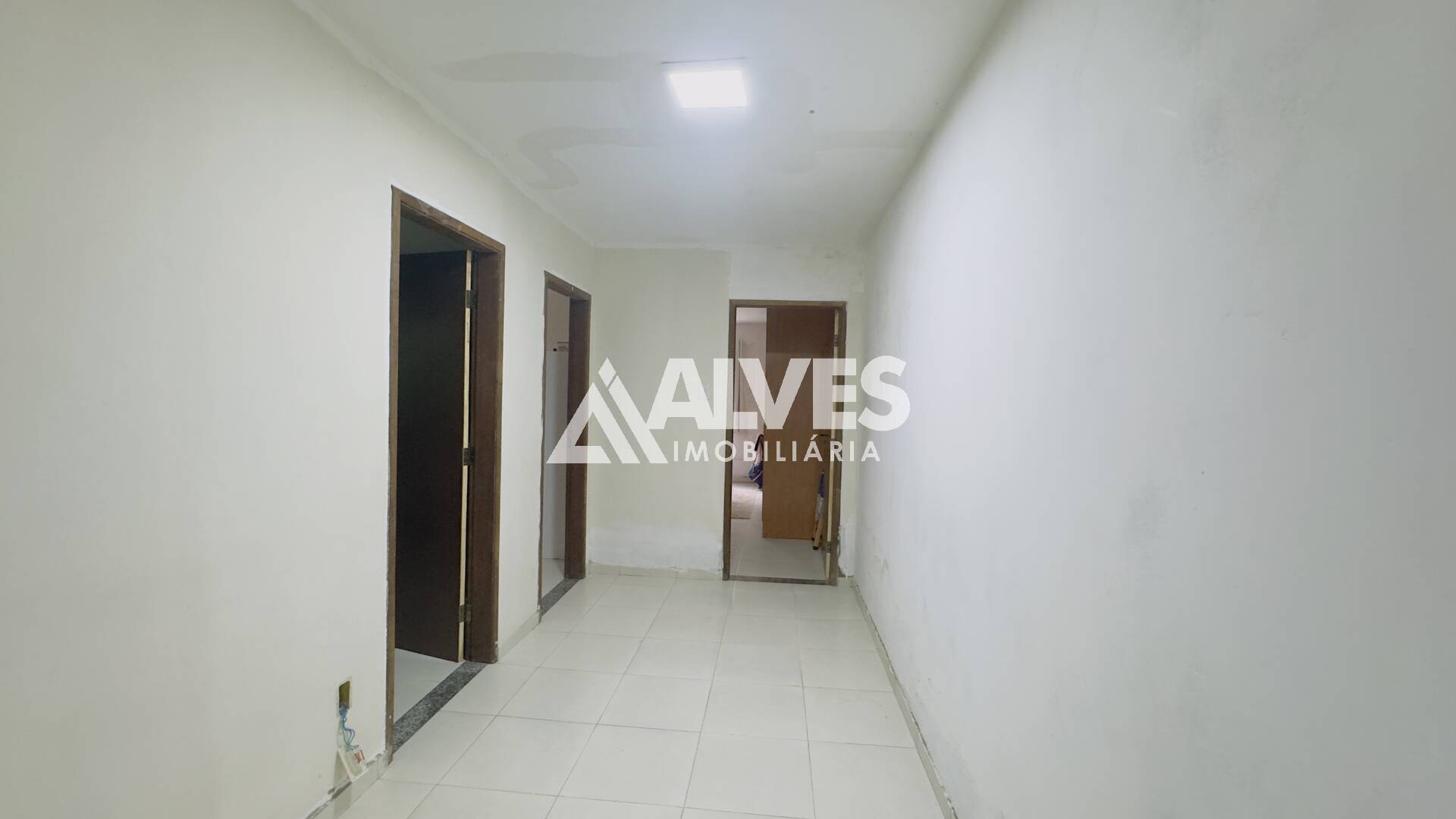 Casa à venda com 3 quartos, 90m² - Foto 7