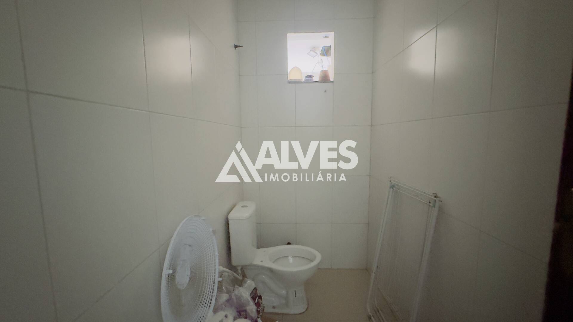 Casa à venda com 3 quartos, 90m² - Foto 8