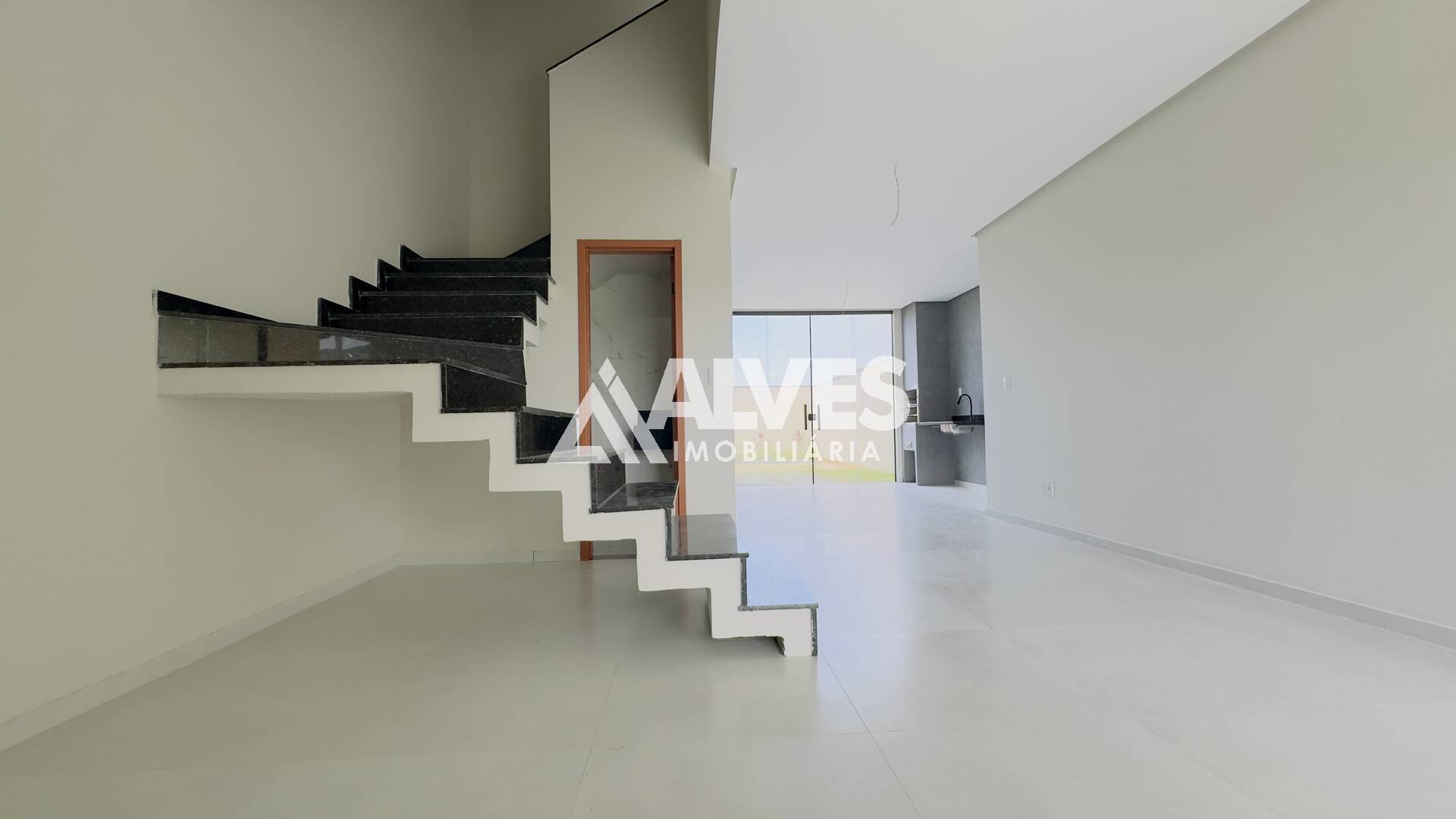 Casa à venda com 3 quartos, 118m² - Foto 7