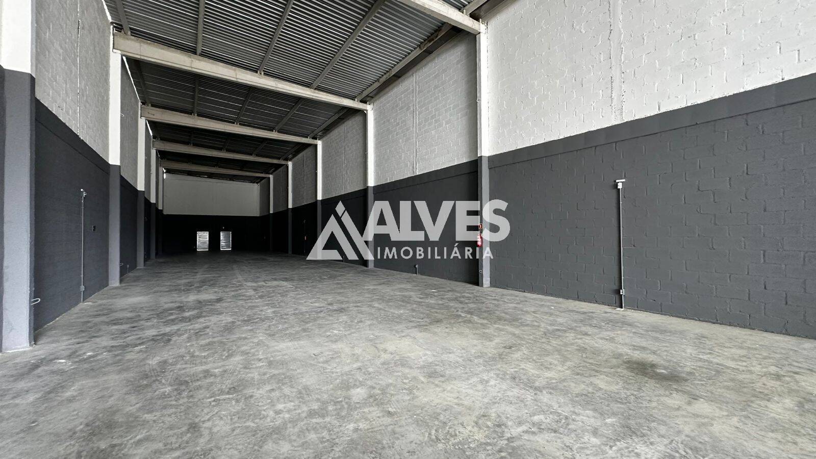 Loja-Salão à venda, 600m² - Foto 2