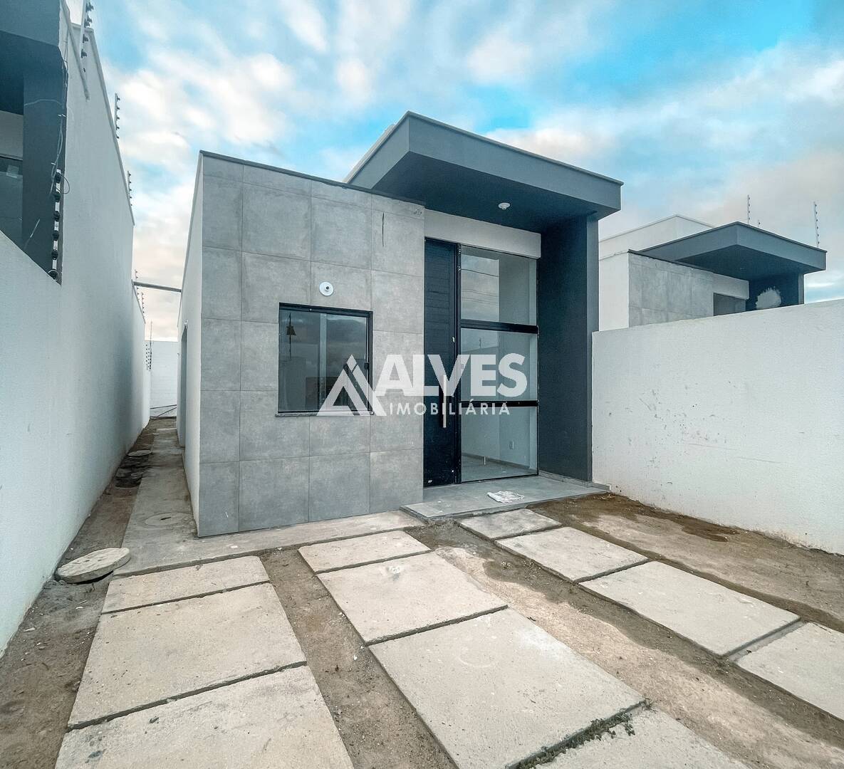 Casa, 2 quartos, 63 m² - Foto 1