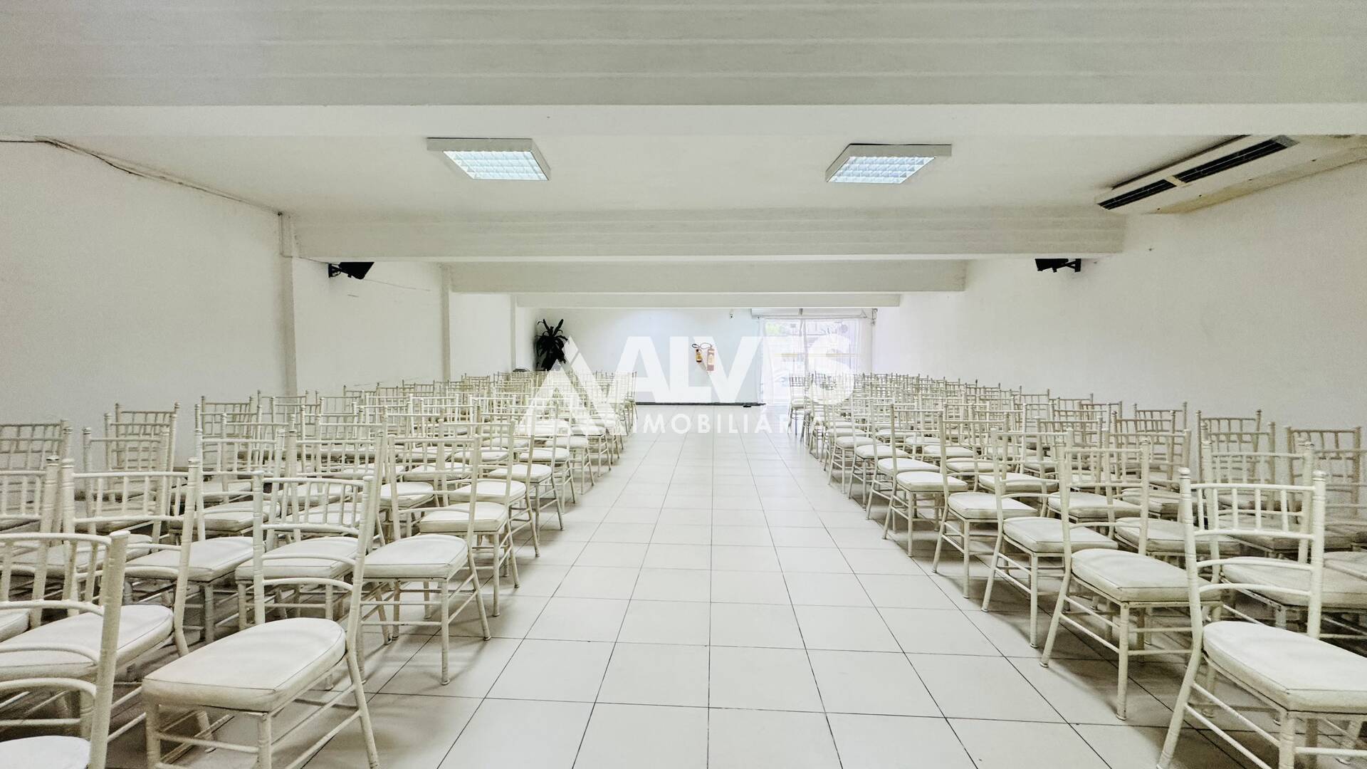 Loja-Salão, 650 m² - Foto 3