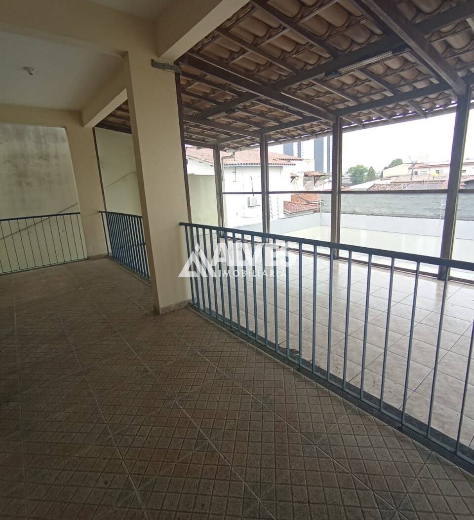 Casa, 4 quartos, 300 m² - Foto 20