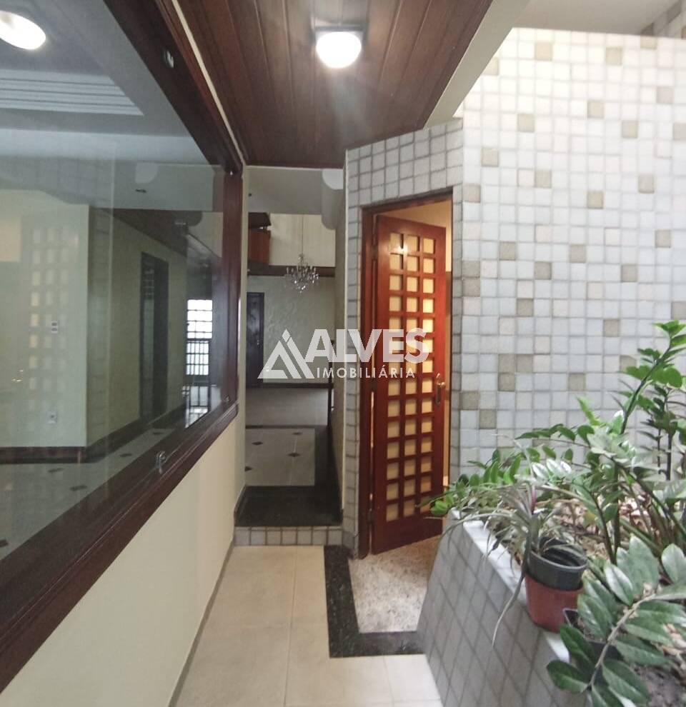 Casa, 4 quartos, 300 m² - Foto 32