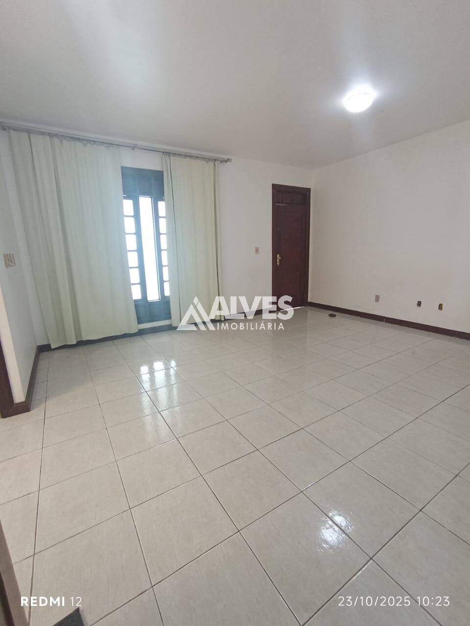 Casa, 4 quartos, 300 m² - Foto 34