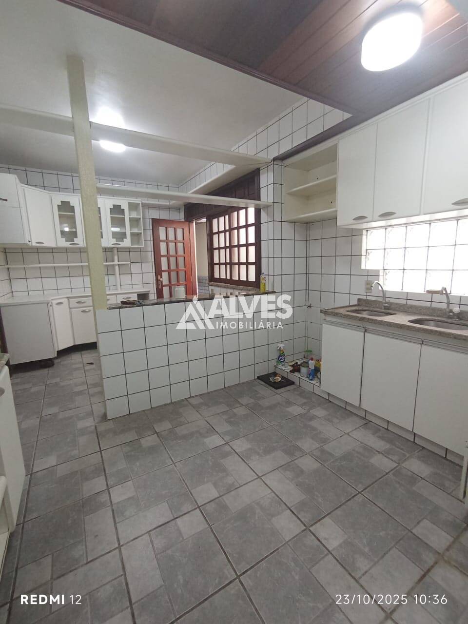 Casa, 4 quartos, 300 m² - Foto 19
