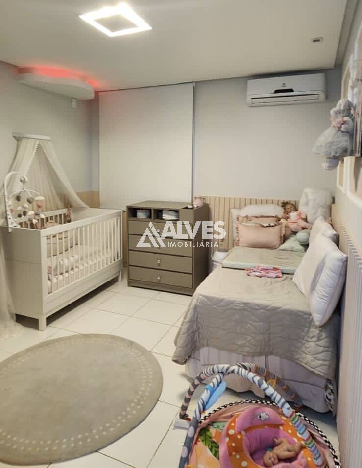 Casa de Condomínio à venda com 5 quartos, 200m² - Foto 13