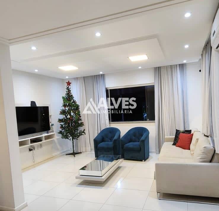Casa de Condomínio à venda com 5 quartos, 200m² - Foto 3
